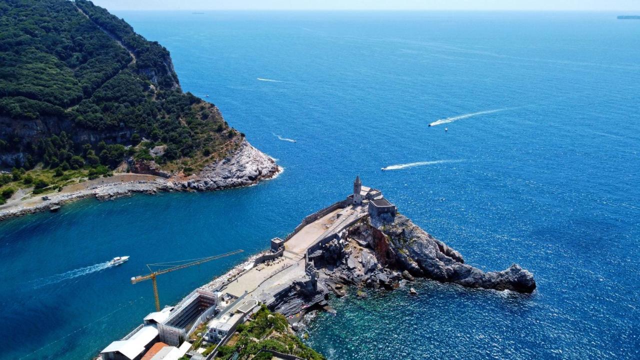 Sea View Apartment In Front Of The Sea Porto Venere Exterior foto
